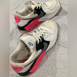 pink, black, white nike air max, size 8 women’s.